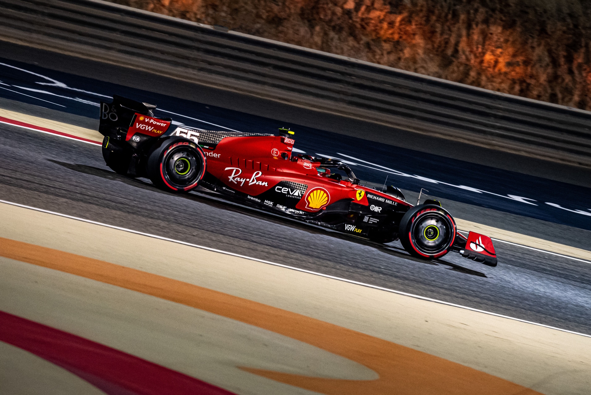 230072-scuderia-ferrari-bahrain-gp-2023-friday_1912